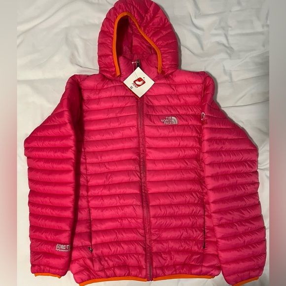 Brand new The North Face 700-fill Gore-tex Summit Series Down Jacket size XS-S - Picture 1 of 8